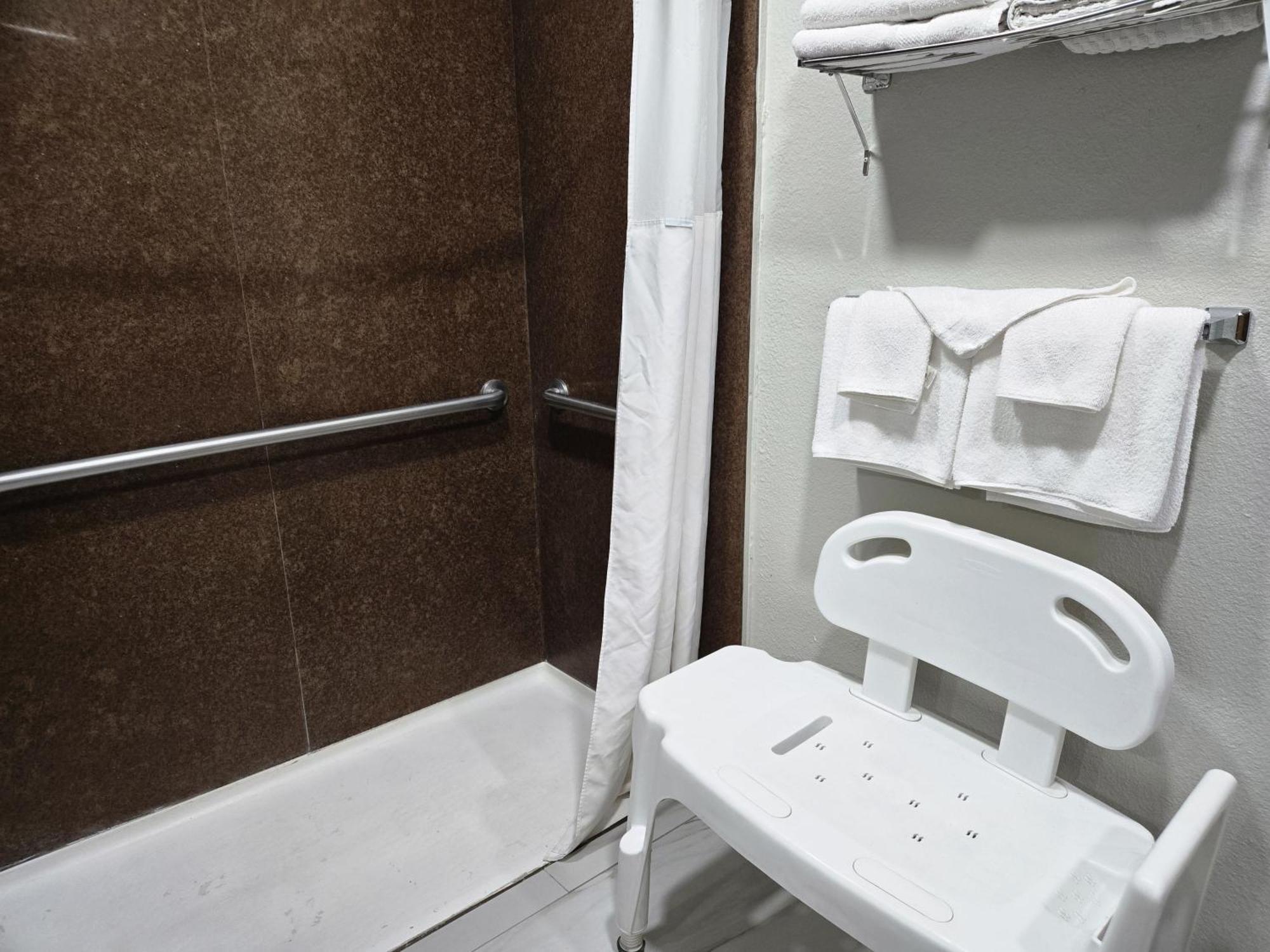 Hotel Townhouse Extended Downtown 2*